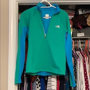 Northface pull over